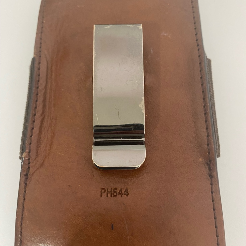 Cowhide Leather Lone Star Texas Phone Holder Belt Clip - Picture 4 of 4